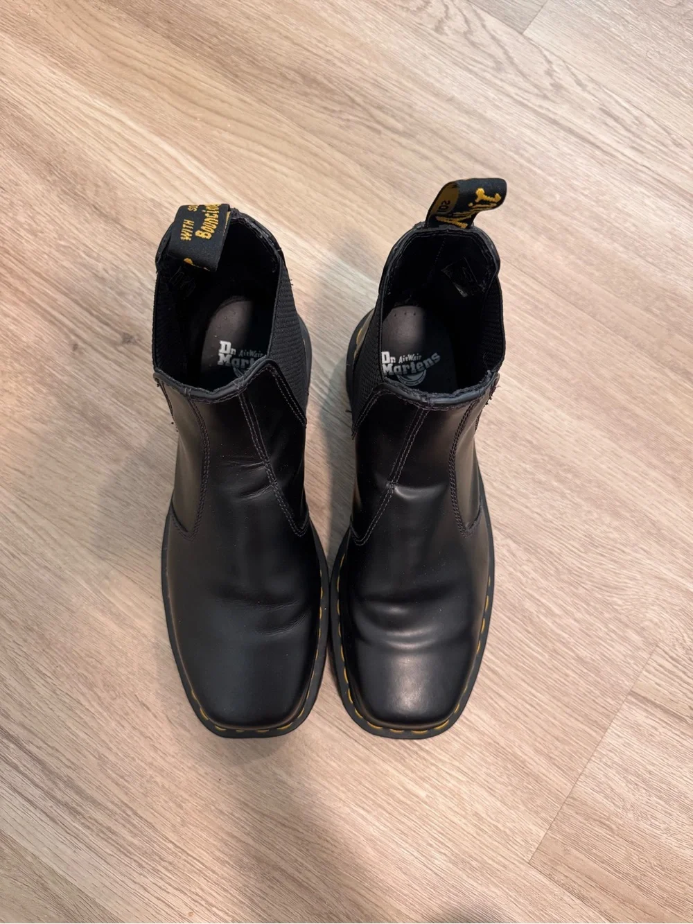 Dr. Martens 2976 BEX SQUARED TOE LEATHER CHELSEA BOOTS